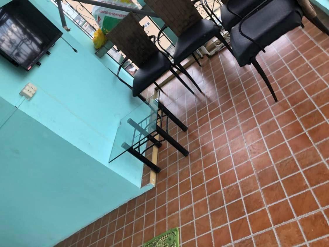 The Mansion - Backpackers Near Airport Apartman Manila Kültér fotó