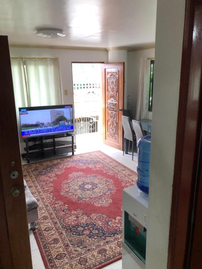The Mansion - Backpackers Near Airport Apartman Manila Kültér fotó