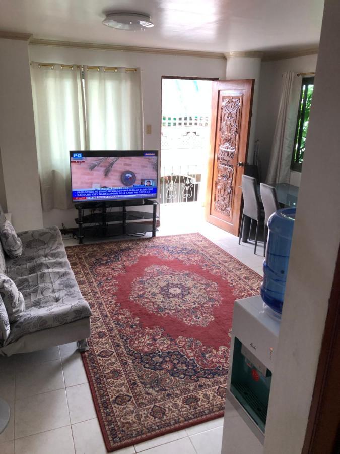 The Mansion - Backpackers Near Airport Apartman Manila Kültér fotó
