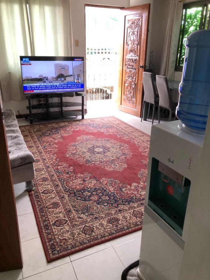 The Mansion - Backpackers Near Airport Apartman Manila Kültér fotó